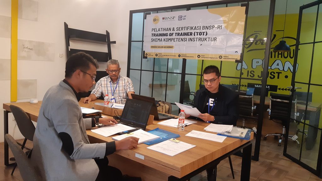 Daftar Sertifikasi TOT BNSP Terbaru 2026 Daftar Sertifikasi TOT BNSP Terbaru 2026